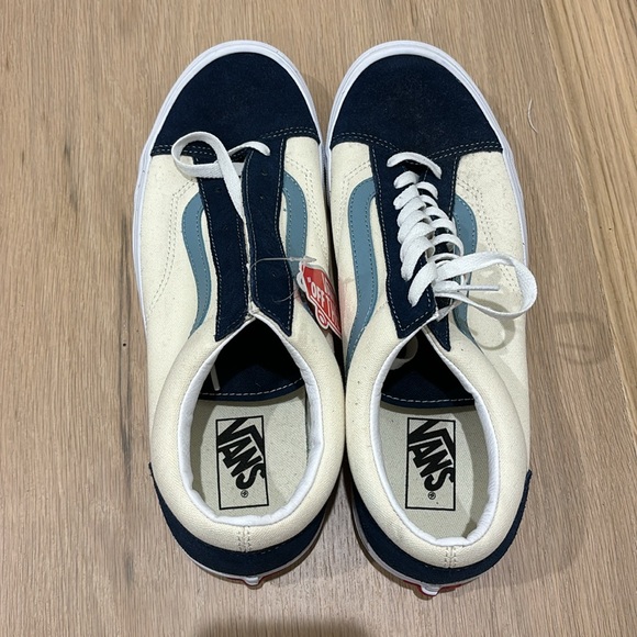 Vans Old Skool size 12 - Picture 3 of 4